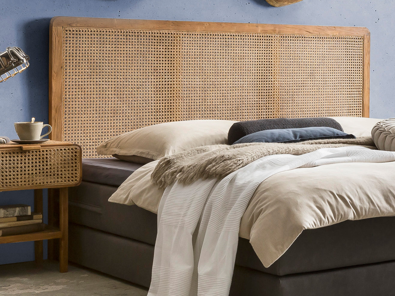 Bett-Kopfteil aus Rattan-Geflecht hohes Kopfteil Abstand Boden bis Unterkante Kopfteil ca 40 cm