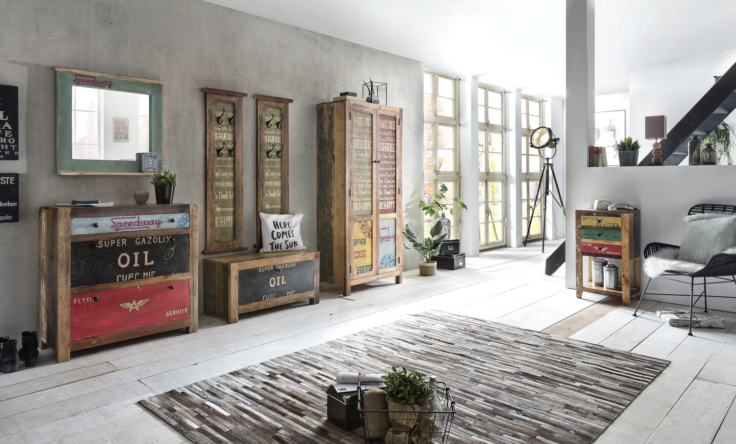 Garderobenschrank 2 Tueren innen 1 Kleiderstange 3 Boeden 2 davon hoehenverstellbar Fachmasse jeweils 685x37x25 cm Schrankinnenmasse 765 b x 36 t x 152 h cm