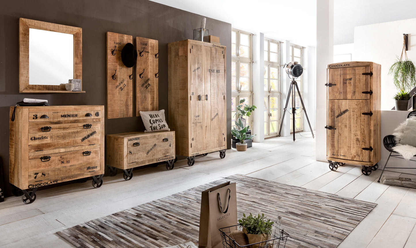 Schuhschrank 1 Klappe fuer ca 6 Paar Schuhe 1 herausnehmbarer Boden Fachmasse 75x36x13 cm