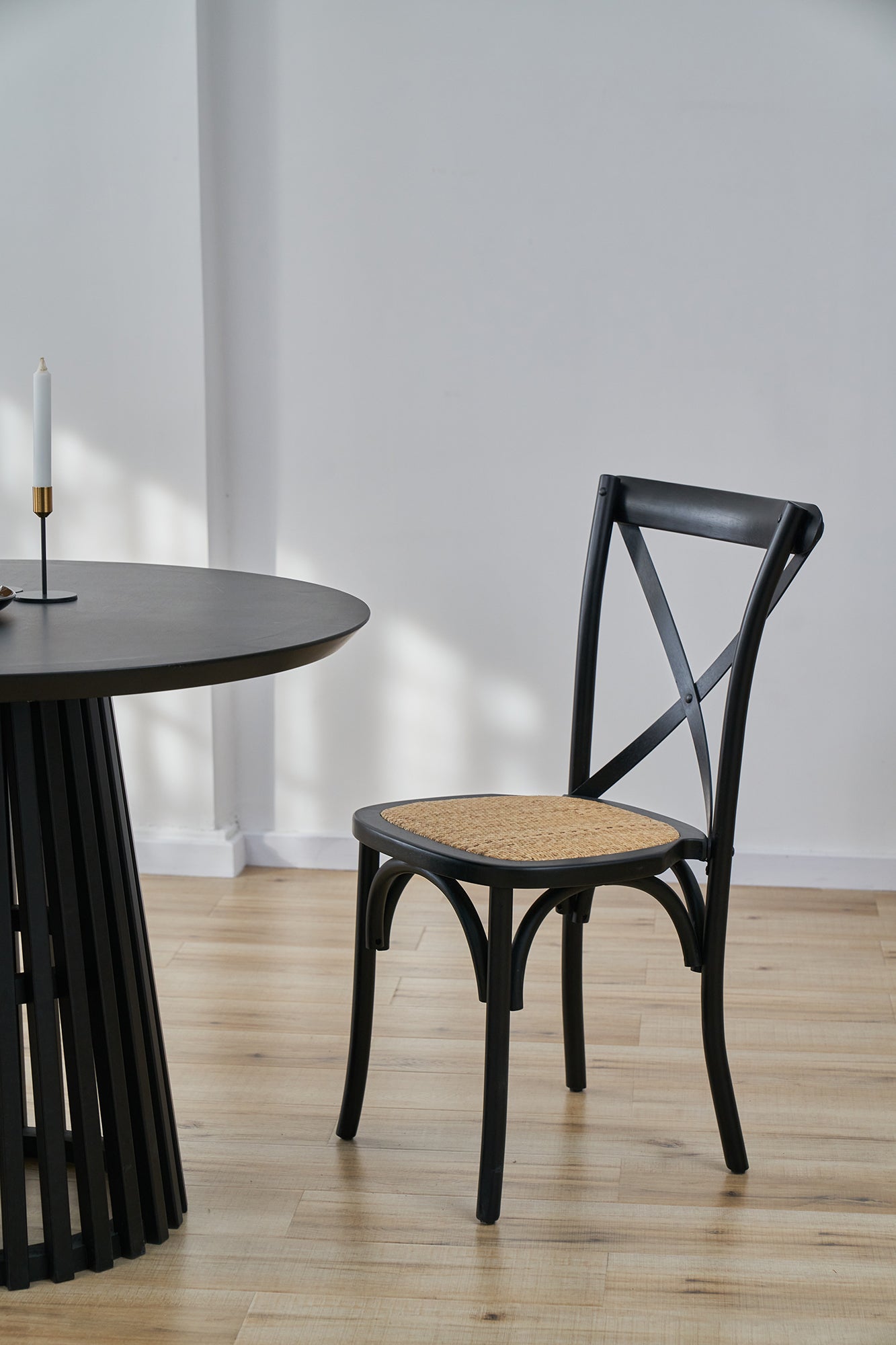 Stuhl 2er-Set gepolsteter Sitz mit Rattan stapelbar Sitzhoehe ca 46 cm Sitzbreite ca 45 cm Sitztiefe ca 41 cm max Belastbarkeit 100 KG