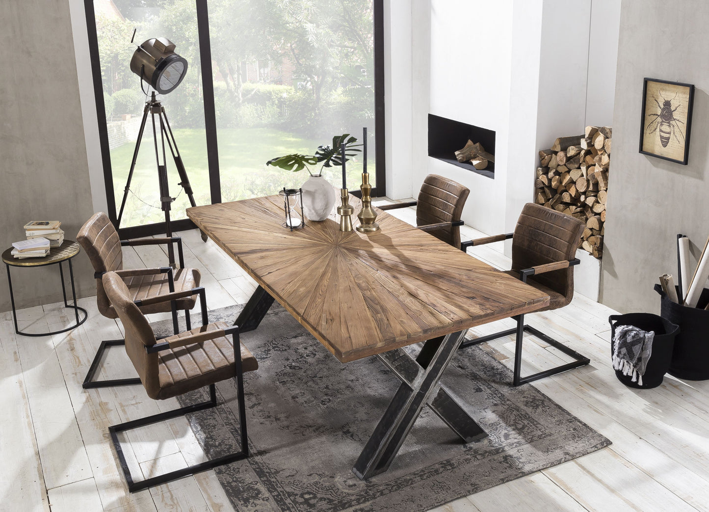 Tisch 220x100 cm Platte Teak "Sonne" X-Gestell im Used-Look Plattenstaerke auf 50 mm aufgedoppelt Abstand zwischen den Beinen 150 cm Rohr 10 x 10 cm Wandstaerke 14 mm untere Hoehe der Kreuzung 28 cm obere Hoehe 45 cm