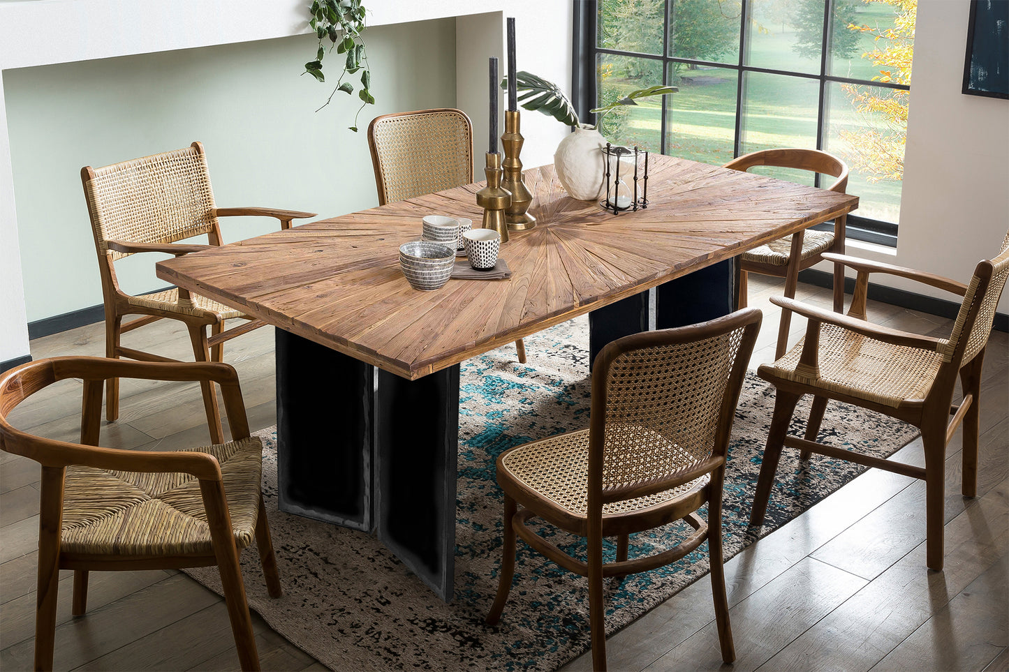 Tisch 220x100 cm Teak natur Plattenstaerke 50 mm Gestell im Used Look Bestehend aus Gestell 07114-43 + Tischplatte 07182-01 Plattenstaerke von 50 mm mit extravagantem Sonnendesign Gestell Breite der Wangen 2 cm