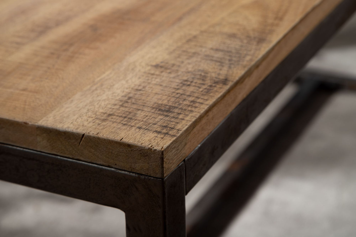 Esszimmertisch 120 mal 77 mal 60 cm Mango Massivholz Metall Vintage Esstisch Kuechentisch Massiv Klein Holztisch Esszimmer Kleiner Speisetisch Holz