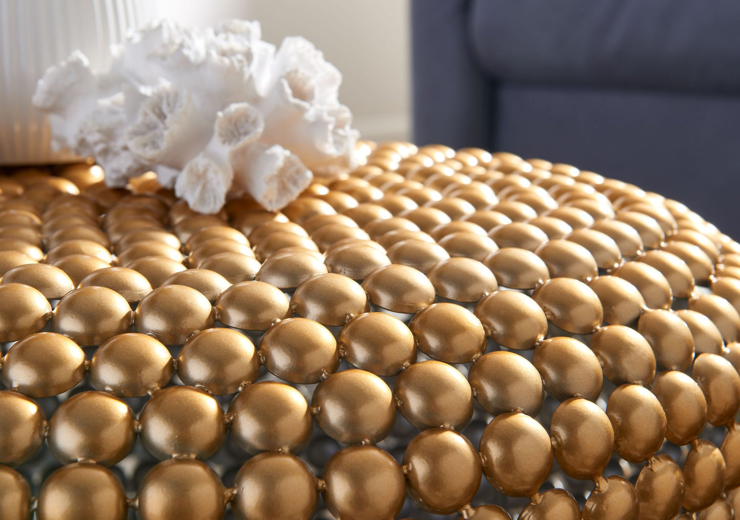 Couchtisch Aluminium Gold 60 mal 60 mal 30 cm Wohnzimmertisch Metall Rund Designer Sofatisch Alu Orientalisch Runder Kaffeetisch Klein