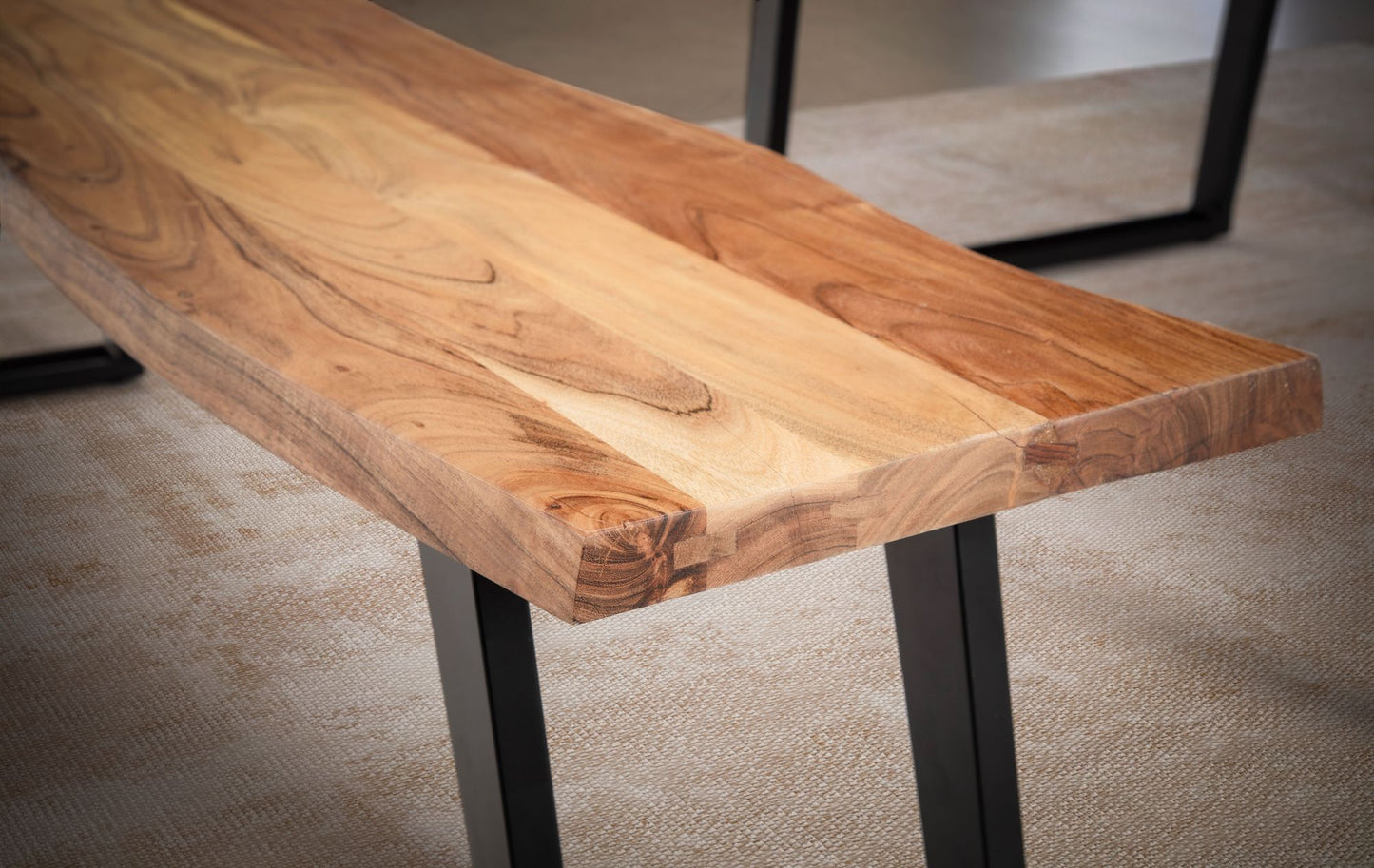 Esszimmerbank 160 mal 40 mal 45 5 cm Akazie Massivholz Metall mit Baumkante Esstischbank Modern Holzbank Massiv ohne Lehne Kuechenbank Essbank mit U Beinen Sitzbank Esszimmer Gross