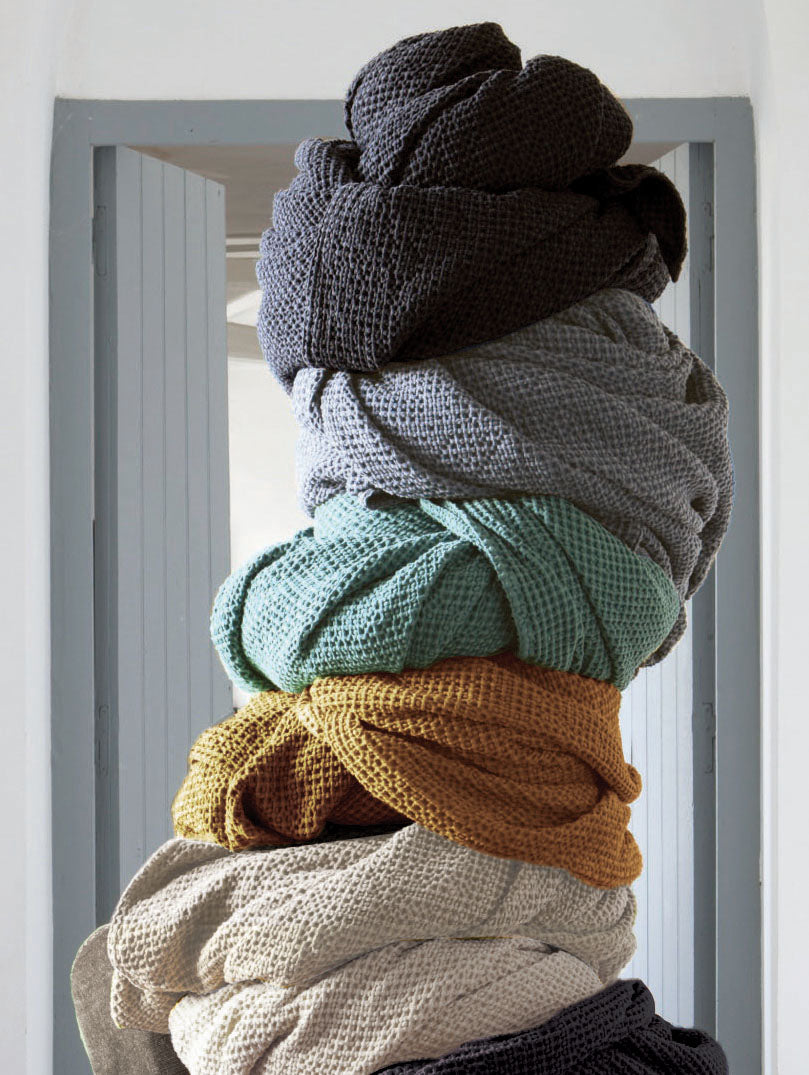 Recycelte Tagesdecke Maia Vert de gris 180 X 260