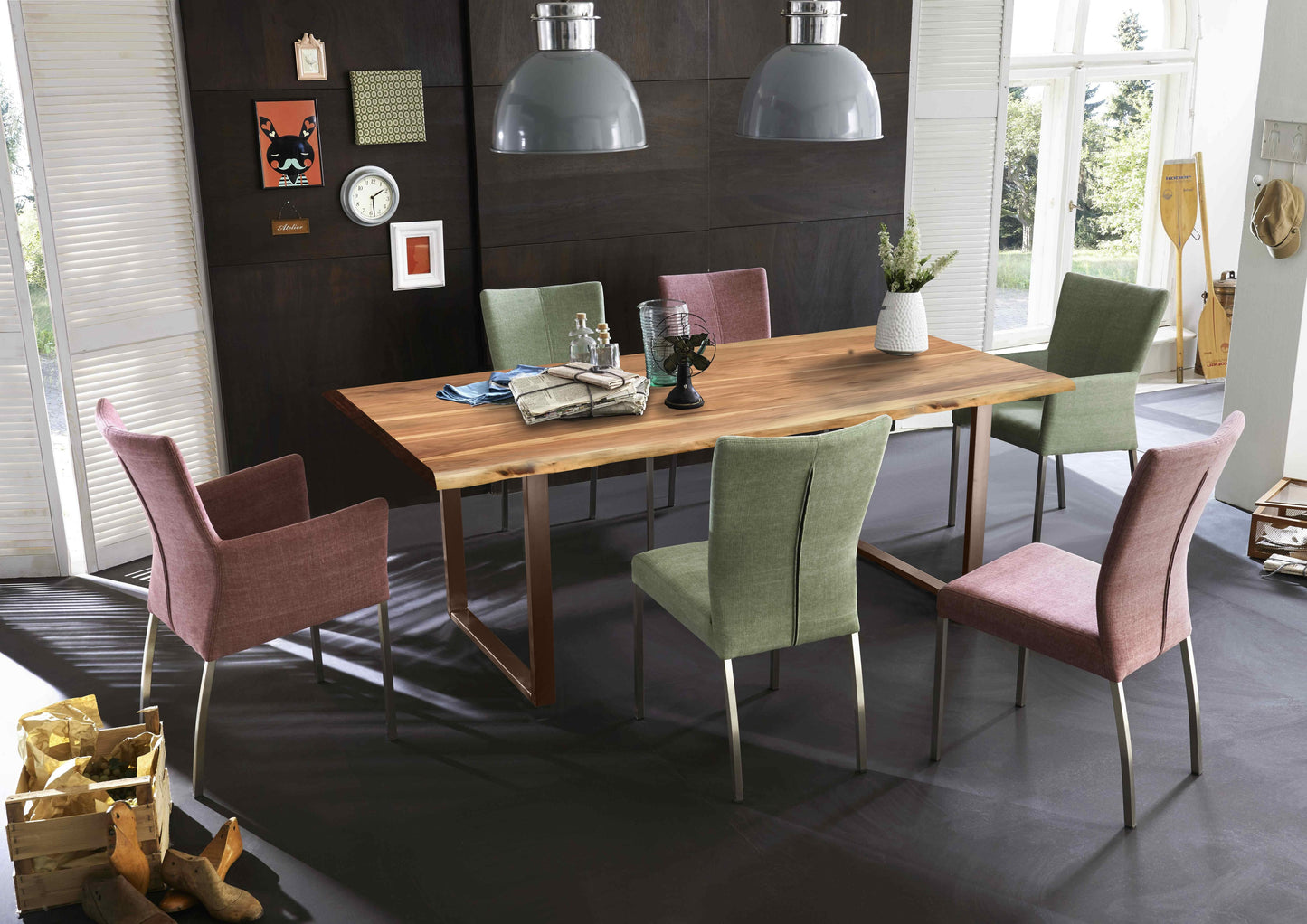 Tisch 180x90 cm Akazie natur 36 mm Baumkante wie gewachsen mit braunem Kufen-Gestell Plattenstaerke 36 mm