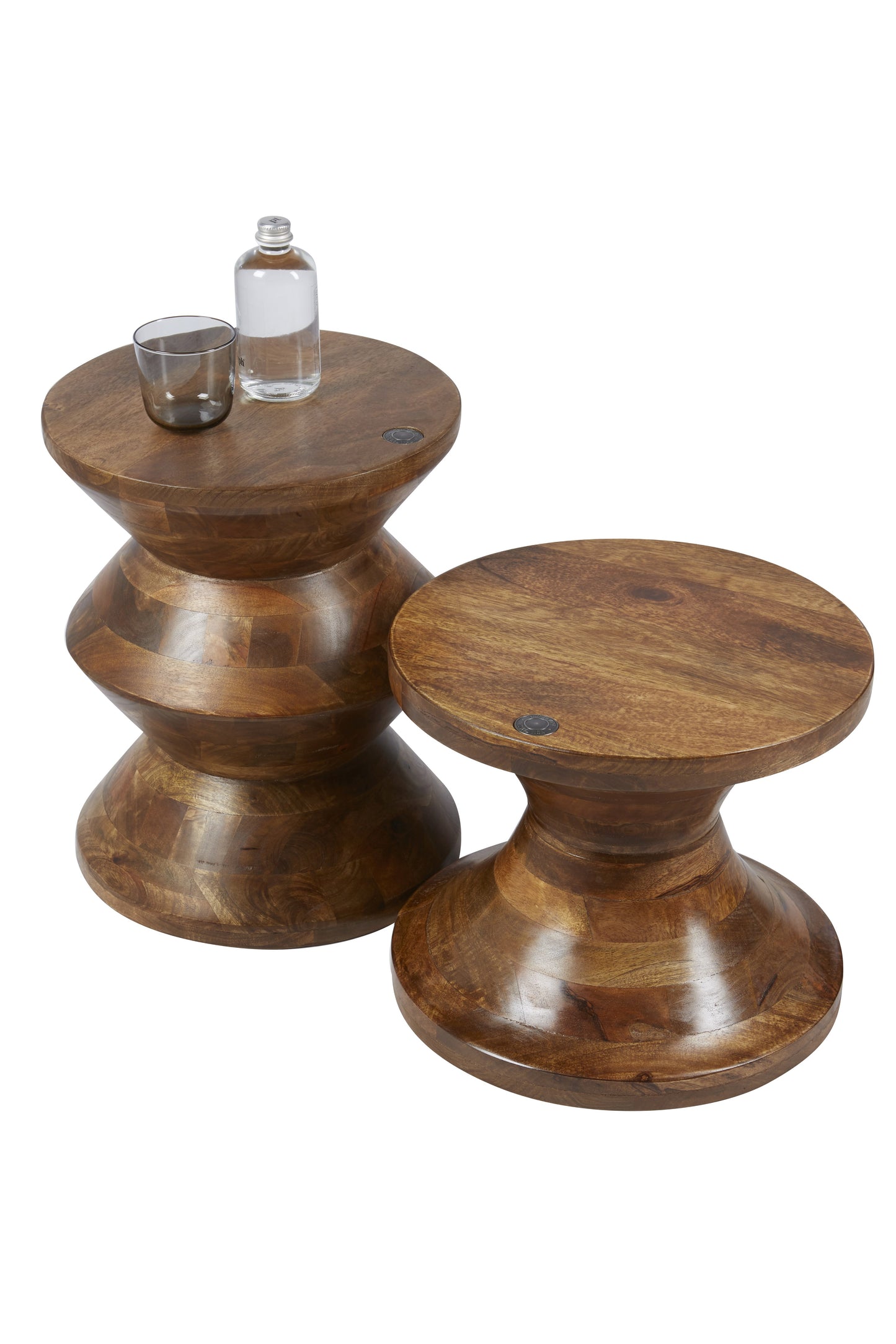 Tom Tailor Hocker   T-Wooden Stool High gezackte Form eingelassener grosser TOM TAILOR Metallknopf