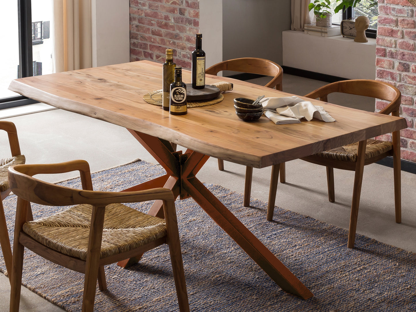 Tisch 220x100 cm Akazie natur mit Baumkante wie gewachsen und braunem Stern-Gestell Plattenstaerke 56 mm Vierkantrohre 6x6 cm