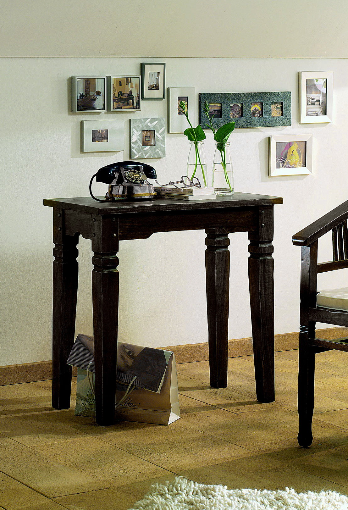 Telefontisch Plattenstaerke 25 mm Hoehe bis zur Tischzarge 635 cm Beinstaerke 7x7 cm