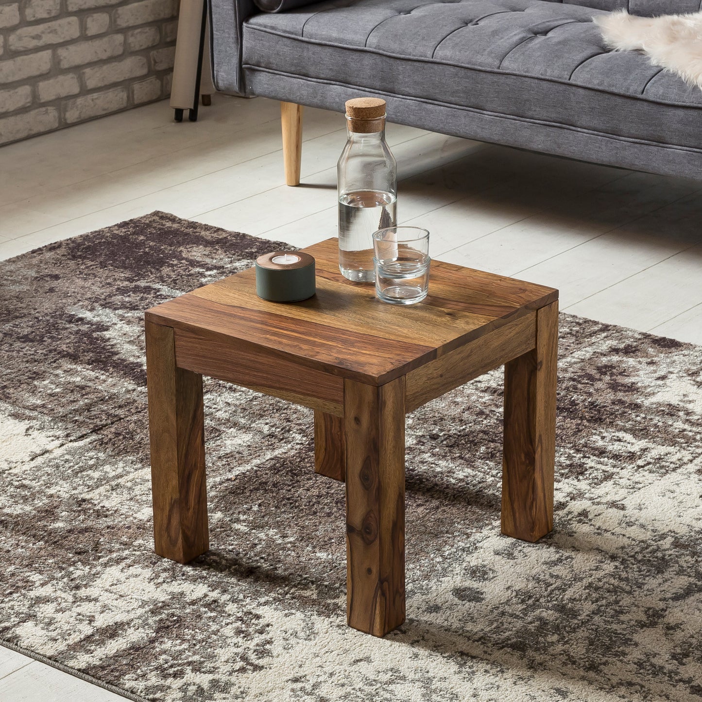 Couchtisch Massivholz Sheesham 45 mal 40 mal 45 cm Wohnzimmertisch braun Beistelltisch Naturorodukt Wohnzimmermoebel Unikat modern Massivholzmoebel Echtholz