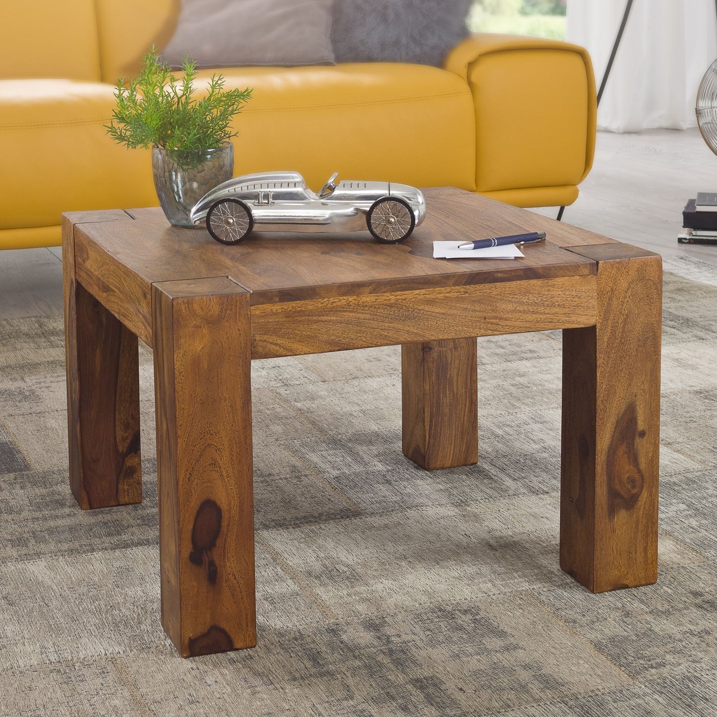 Couchtisch Massiv Holz Sheesham 60 cm breit Wohnzimmer Tisch Design dunkel braun Landhaus Stil Beistelltisch