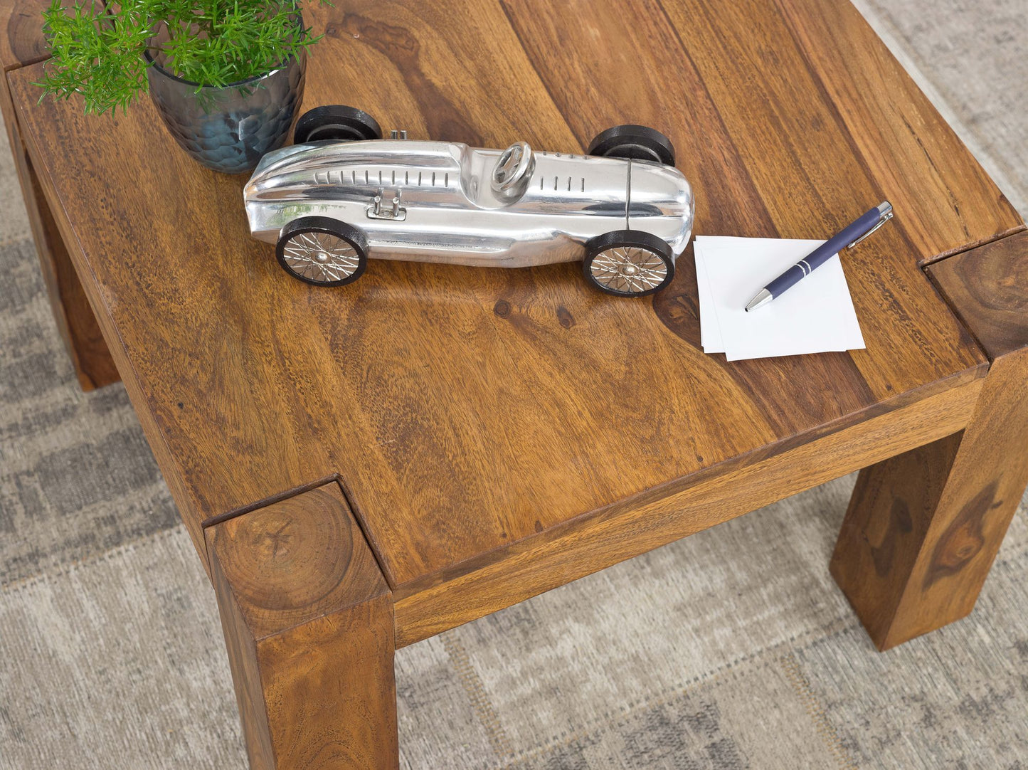 Couchtisch Massiv Holz Sheesham 60 cm breit Wohnzimmer Tisch Design dunkel braun Landhaus Stil Beistelltisch