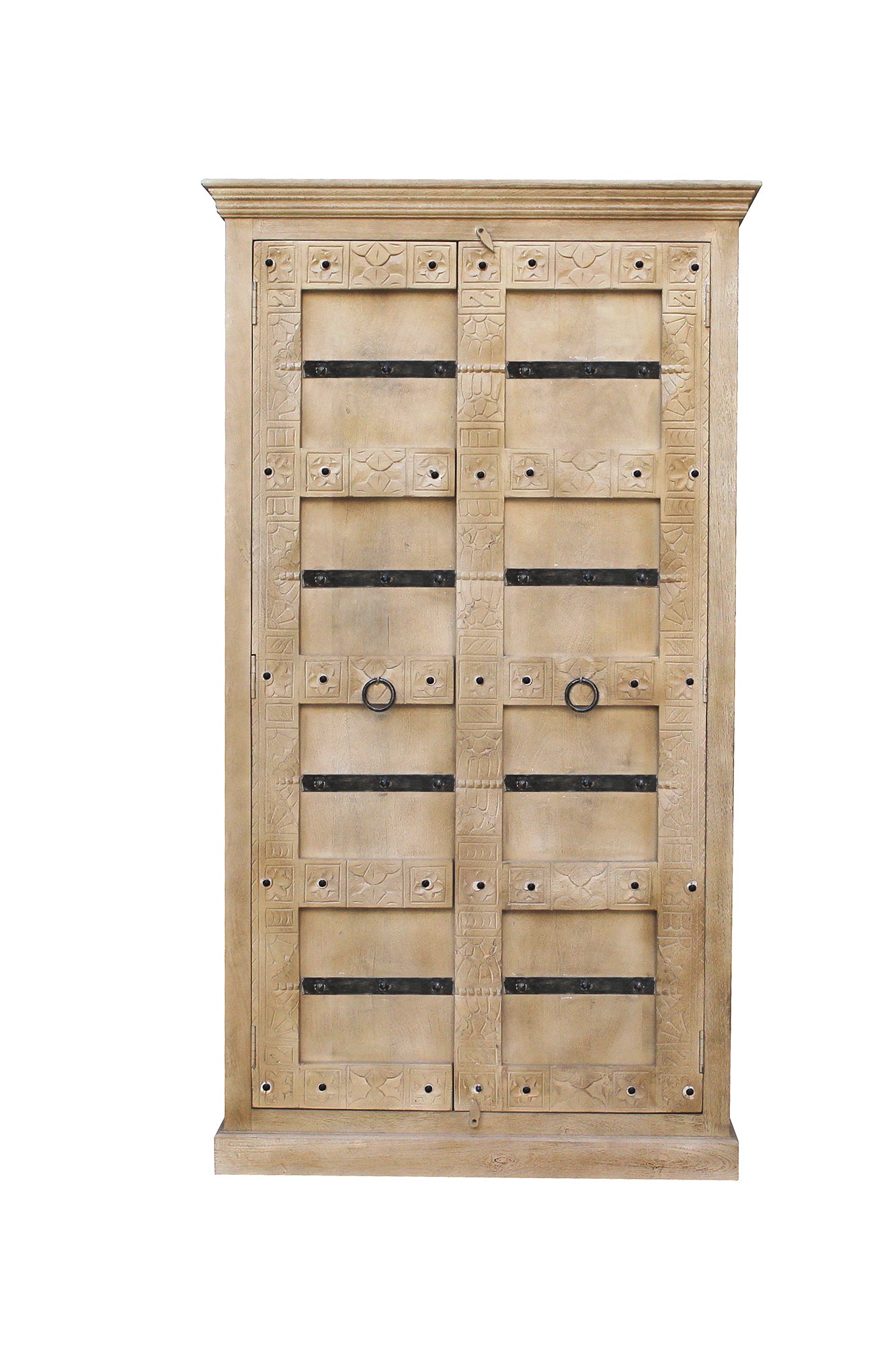 Schrank 2 Tueren innen 3 Boeden der unterste fest 1 Kleiderstange Innenmasse hinter Tueren  1 x 885x34x47 cm und 3 x 885x34x38 cm