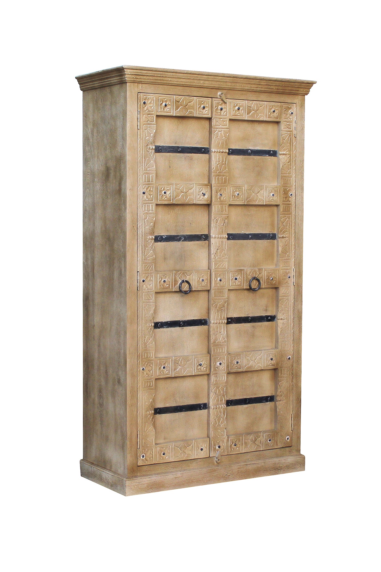 Schrank 2 Tueren innen 3 Boeden der unterste fest 1 Kleiderstange Innenmasse hinter Tueren  1 x 885x34x47 cm und 3 x 885x34x38 cm