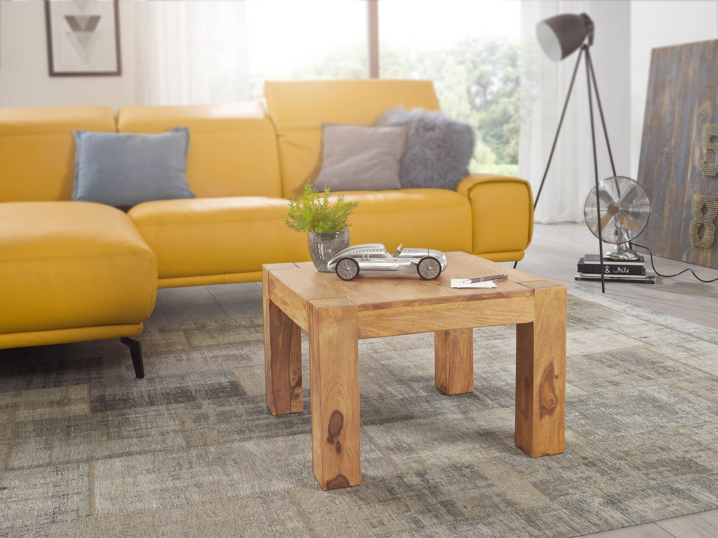 Couchtisch Massiv Holz Akazie 60 cm breit Wohnzimmer Tisch Design braun Landhaus Stil Beistelltisch natur