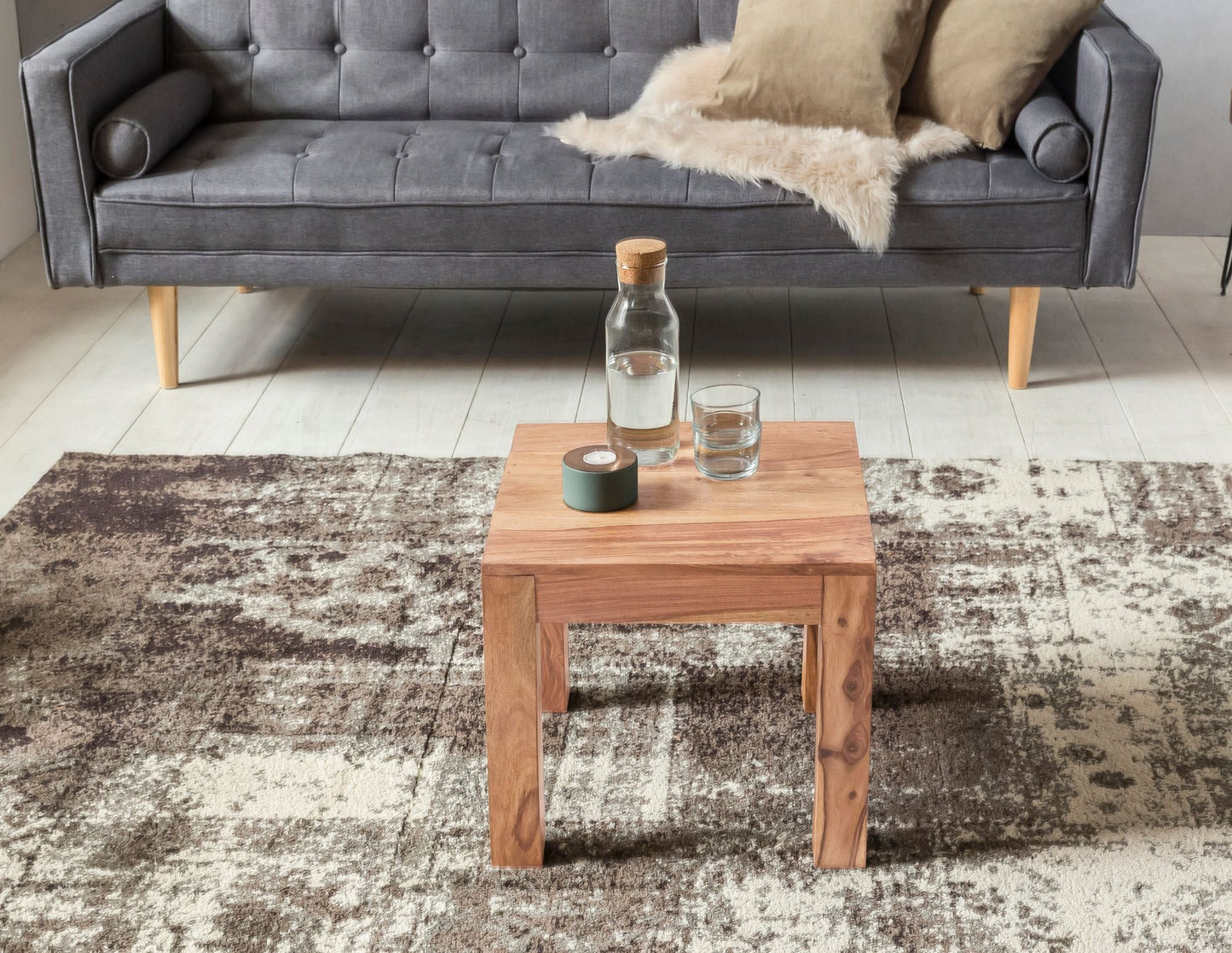 Couchtisch Massiv Holz Akazie 45 cm breit Wohnzimmer Tisch Design braun Landhaus Stil Beistelltisch Natur Produkt Wohnzimmermoebel Unikat modern Massivholzmoebel Echtholz quadratisch