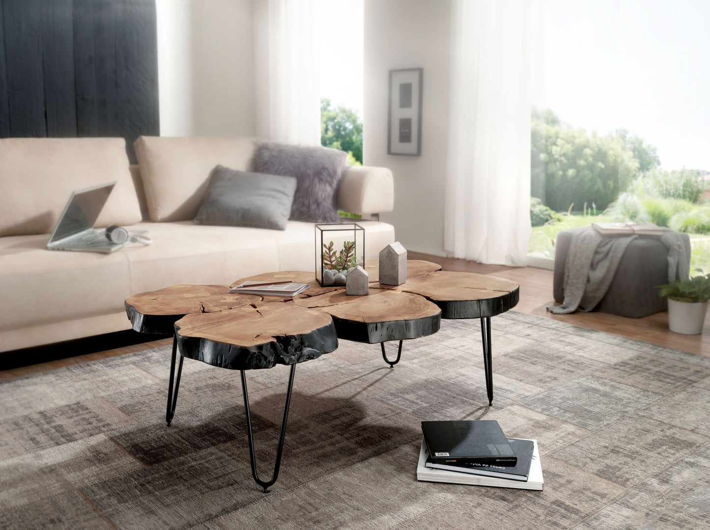 Couchtisch BAGLI Massiv Holz Akazie 115 cm breit Wohnzimmer Tisch Design Metallbeine Landhaus Stil Beistelltisch