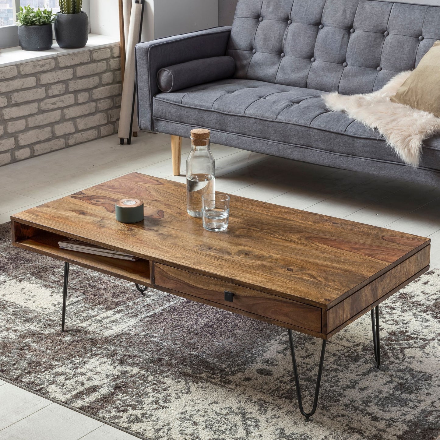 Couchtisch BAGLI Massiv Holz Sheesham 110 cm breit Wohnzimmer Tisch Design Metallbeine Landhaus Stil Beistelltisch