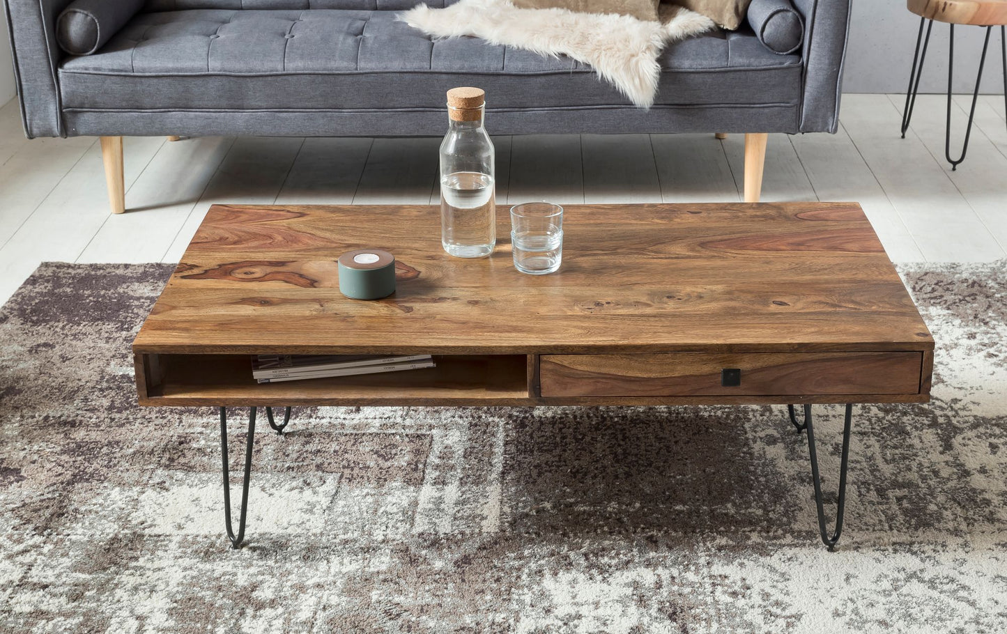 Couchtisch BAGLI Massiv Holz Sheesham 110 cm breit Wohnzimmer Tisch Design Metallbeine Landhaus Stil Beistelltisch