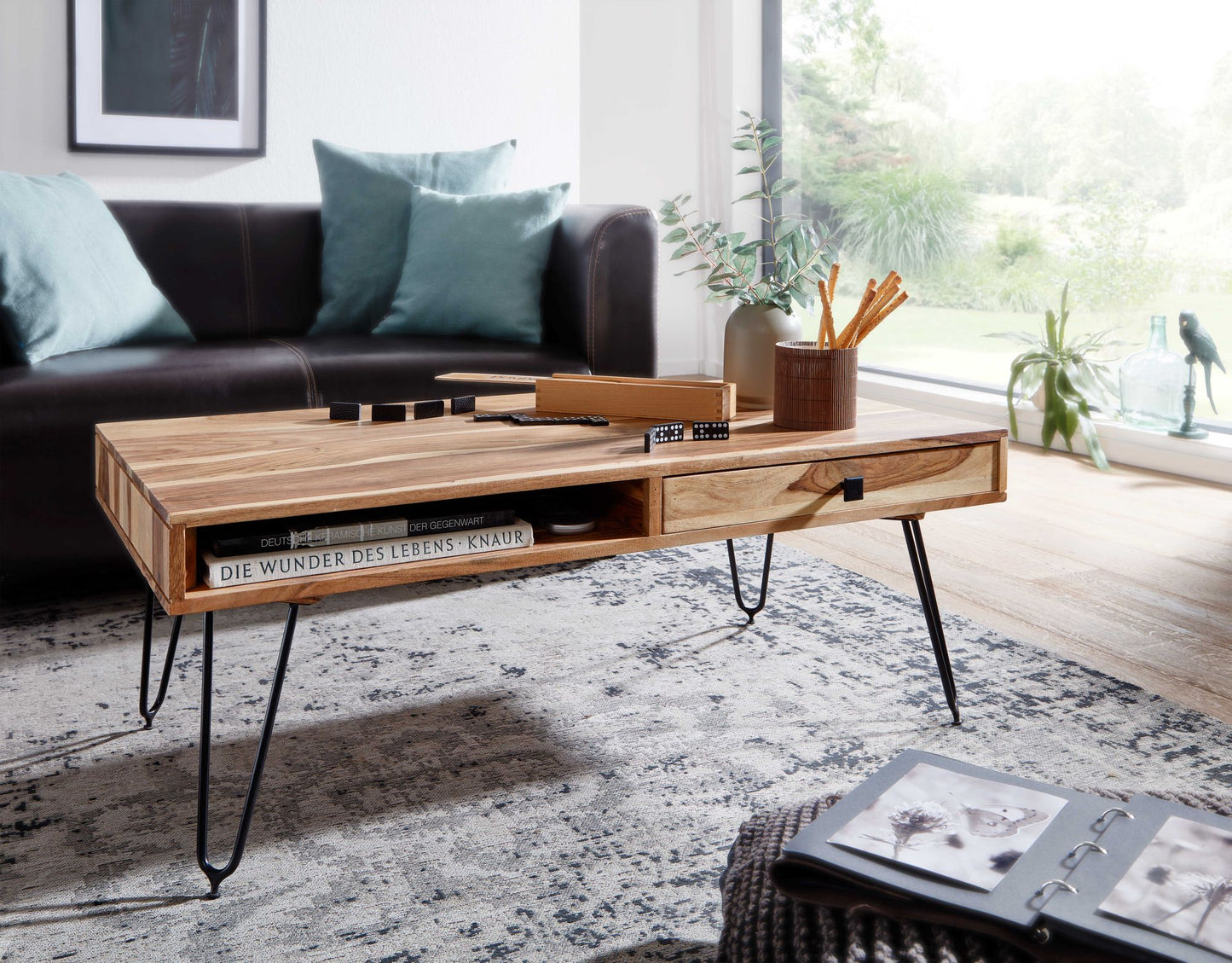 Couchtisch BAGLI Massiv Holz Akazie 110 cm breit Wohnzimmer Tisch Design Metallbeine Landhaus Stil Beistelltisch