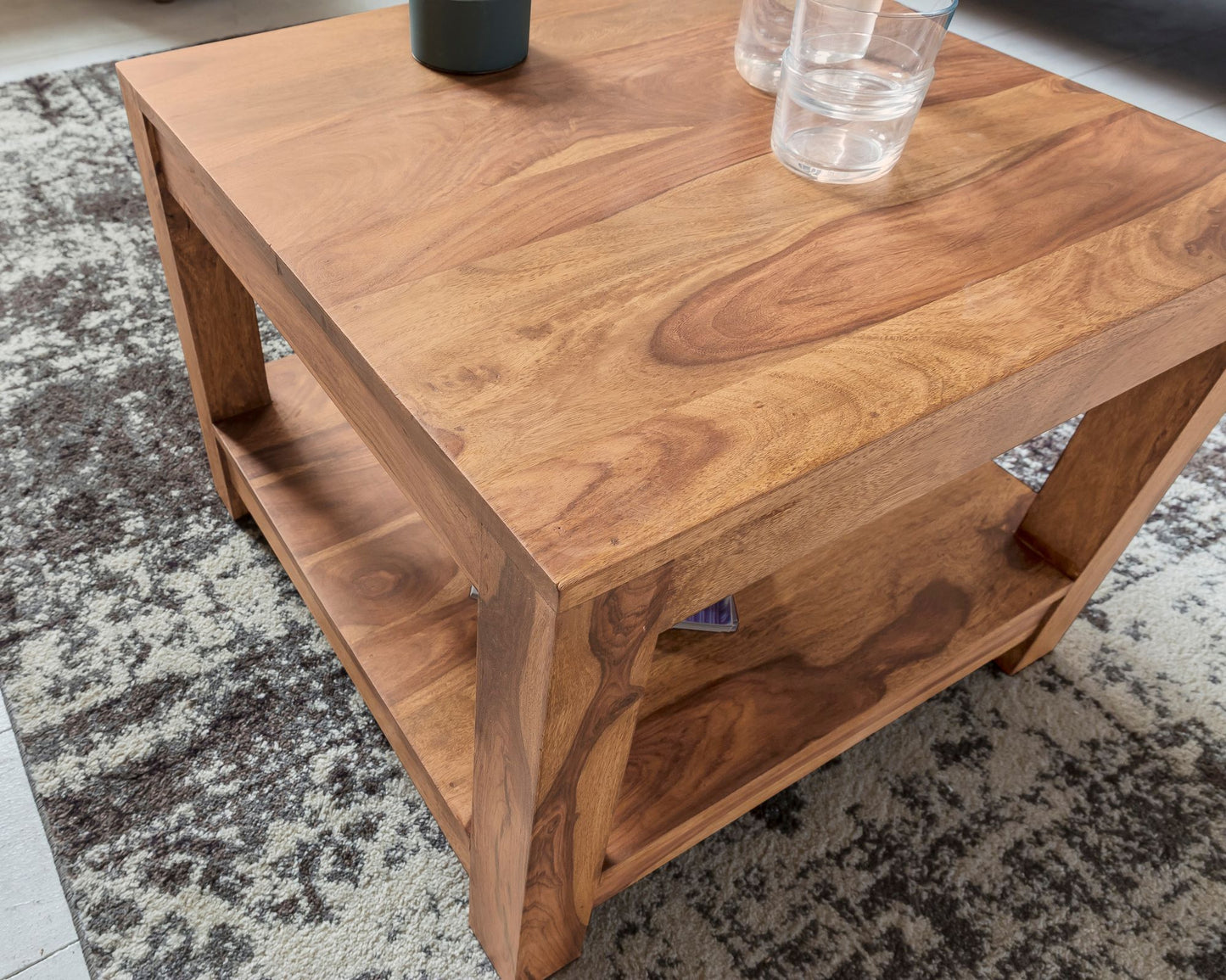 Couchtisch MUMBAI Massiv Holz Akazie 60 mal 60 cm Wohnzimmer Tisch Design dunkel braun Landhaus Stil Beistelltisch