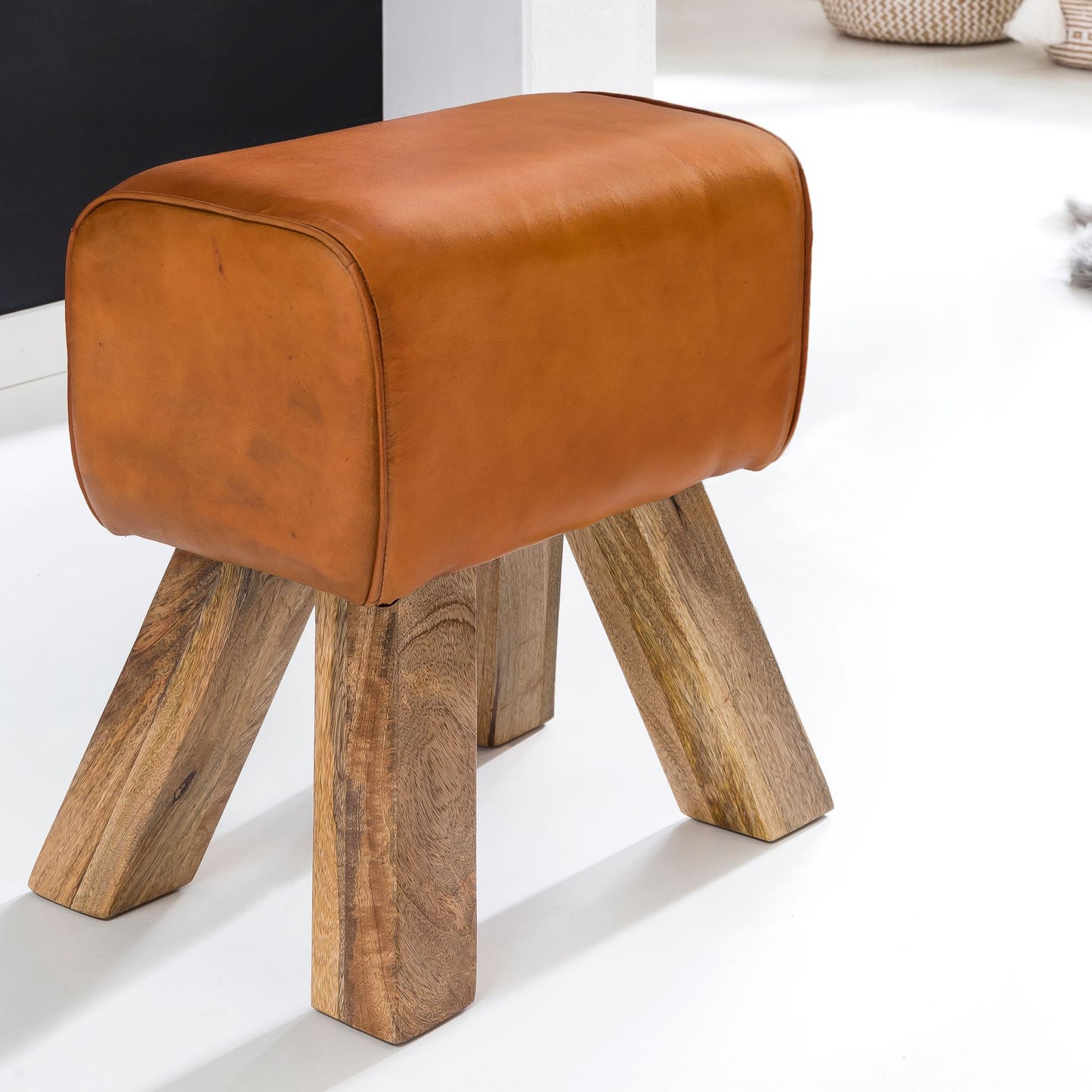 Design Turnbock Sitzhocker Braun 40 mal 30 mal 47 cm Turnhocker Hocker Lederhocker Springbock Beistellhocker Echtleder Fusshocker
