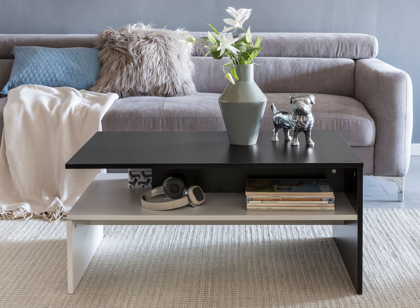 Wohnzimmertisch 90 mal 43 mal 60 cm mit Ablage Holz Schwarz Weiss Design Wohnzimmer Couchtisch zweiteilig mit Stauraum Sofatisch eckig Kaffeetisch modern Loungetisch gross und hoch