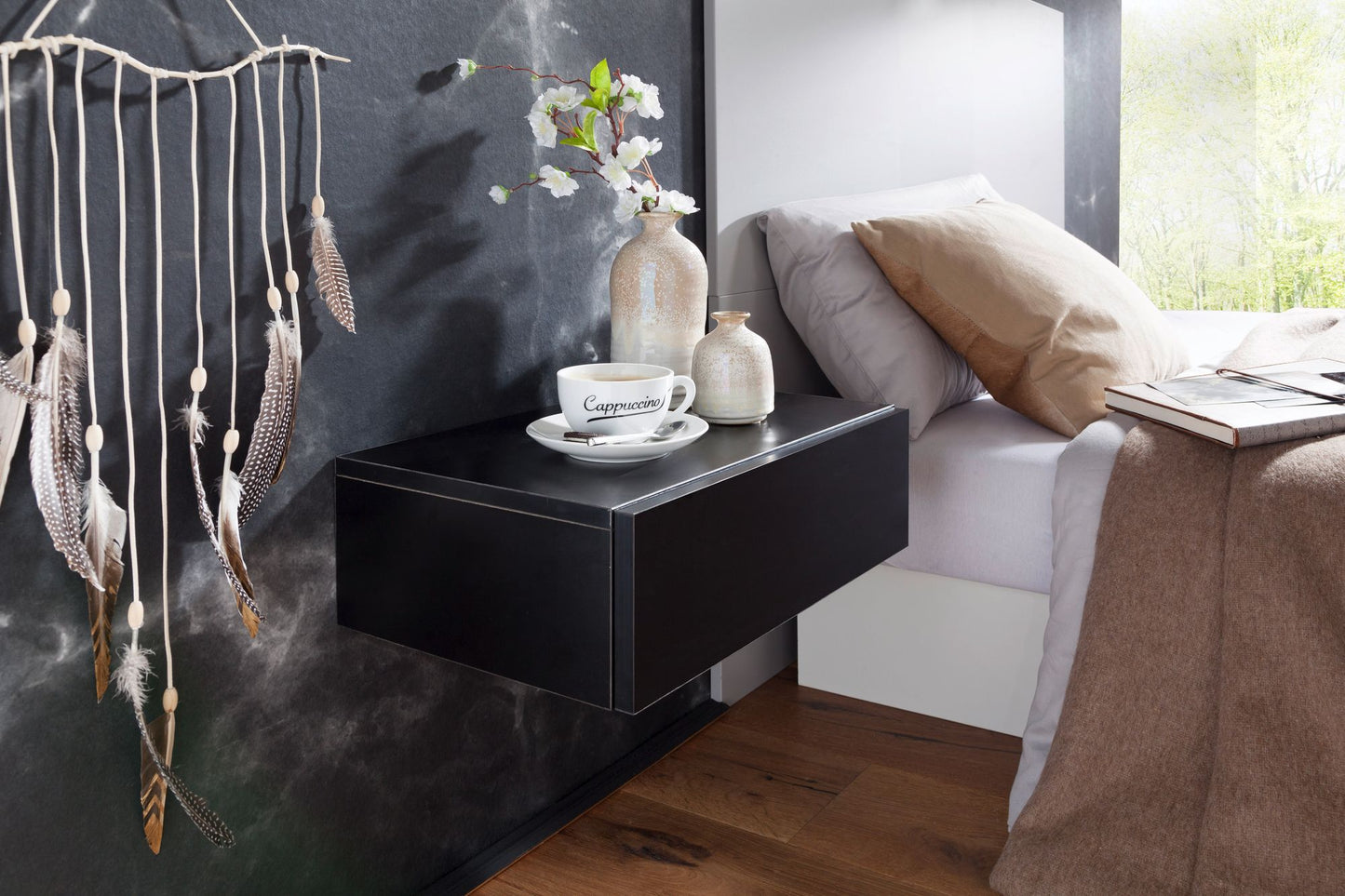 Nachtkonsole ZADAR fuer Wandmontage 46 mal 15 mal 30cm Schwarz Nachttisch Holz Wandregal mit Schublade Nachtschrank Wandboard fuer Bo mal springbett schwebend Wandkonsole Nachtkaestchen haengend