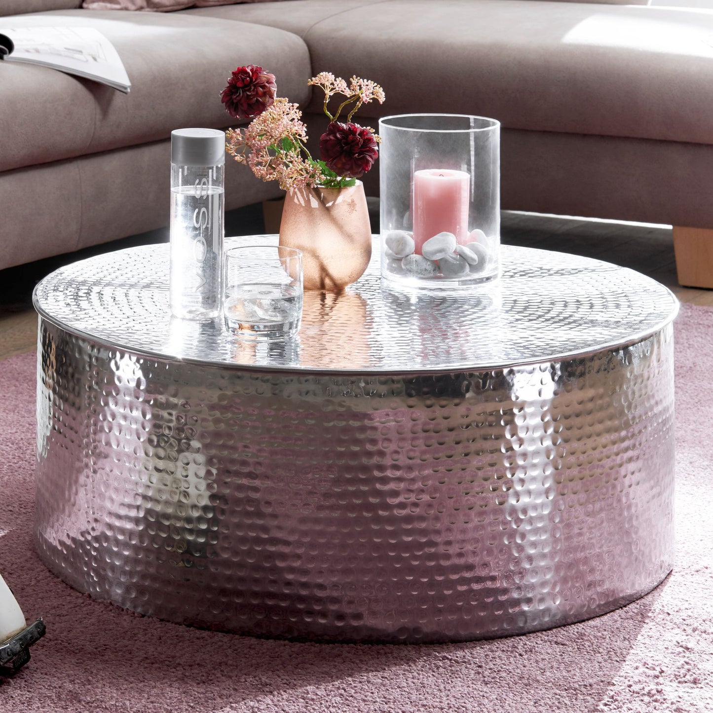 Couchtisch 75 mal 31 mal 75 cm Aluminium Beistelltisch Silber Orientalisch Rund Flacher Hammerschlag Sofatisch Metall Design Wohnzimmertisch Modern Loungetisch Indisch Stubentisch Klein