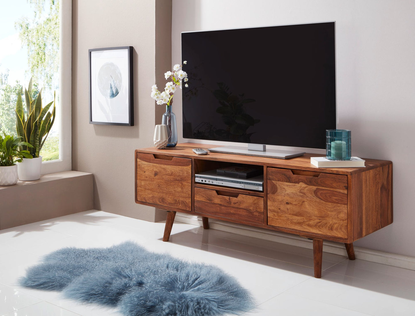 HiFi Lowboard Sheesham Massivholz Landhaus TV Kommode 135 mal 51 mal 45cm Fernsehschrank Unterschrank mit Schublade und 2 Tueren Fernsehtisch Ablagefach Fernsehkommode TV Moebel