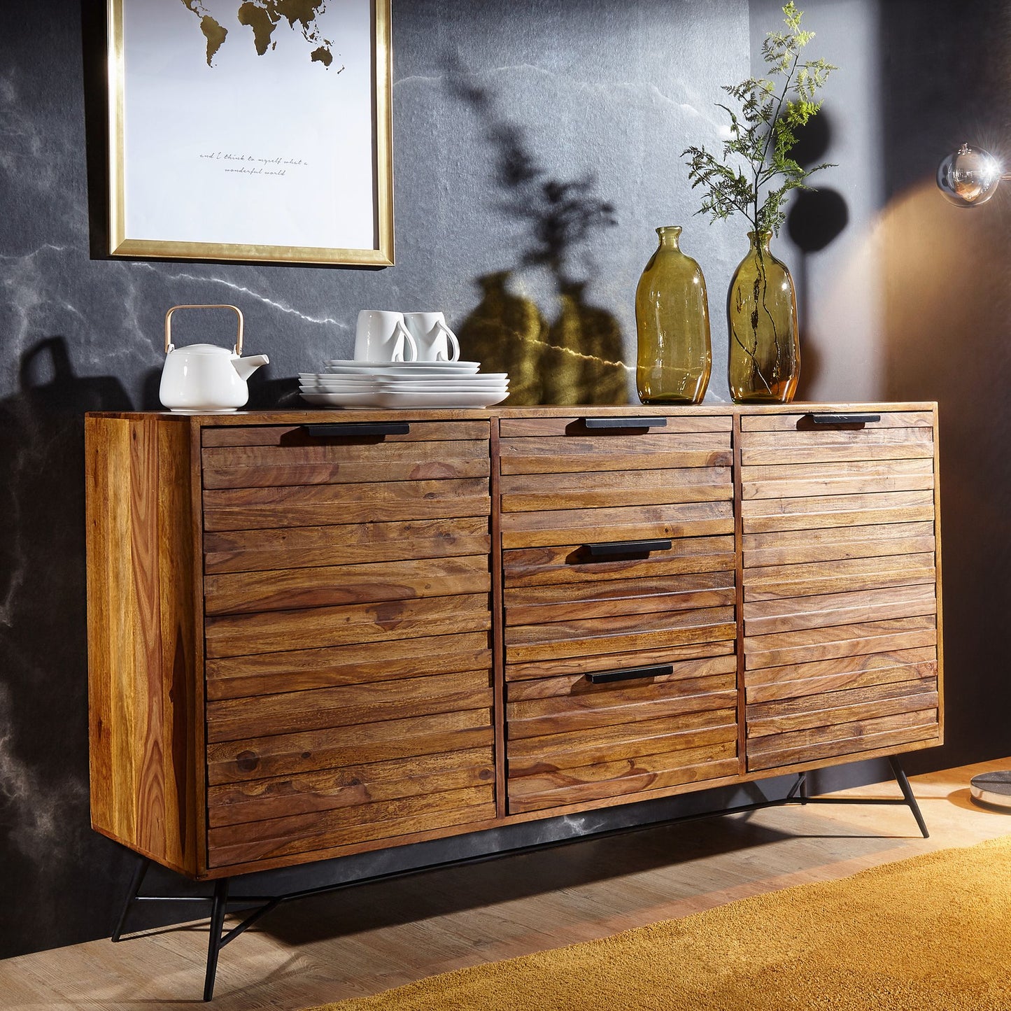 Design Sideboard NISHAN 160 mal 40 mal 88 cm Sheesham Massiv Holz Kommode mit Tueren und Schubladen Massive Anrichte Industrial Massivholz Schrank mit Metallbeinen