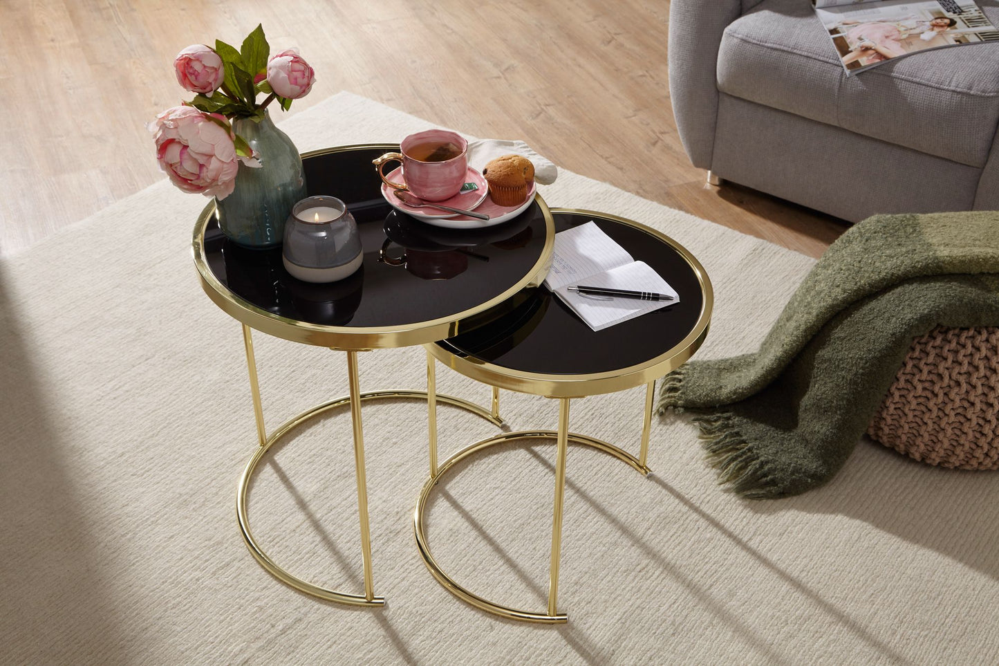 Design Satztisch COMO Schwarz Gold Beistelltisch Metall Glas Couchtisch Set aus 2 Tischen Kleiner Wohnzimmertisch Metalltisch mit Glasplatte Ablagetisch modern