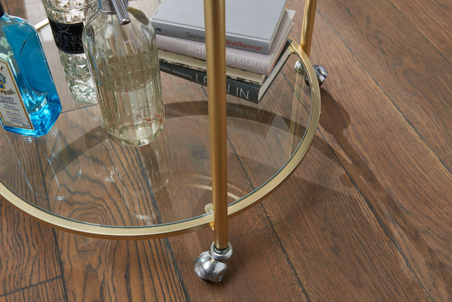Design Servierwagen Gold Ø 57 cm Beistelltisch Teewagen Metall mit Rollen Kuechenwagen mit Glasplatten Barwagen Rund 75 cm hoch Kuechentrolley Modern Rollwagen