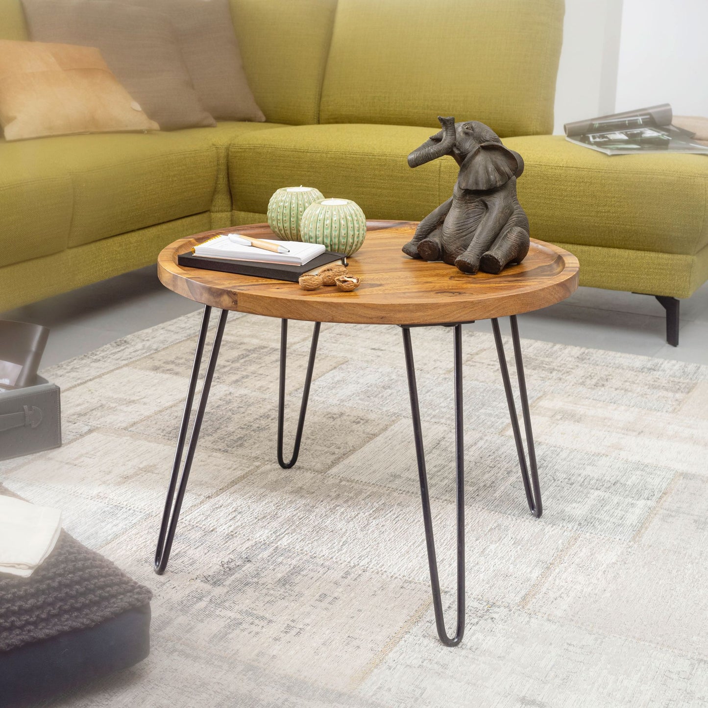 Couchtisch Sheesham Massivholz 60 mal 45 mal 60 cm Wohnzimmertisch Rund Sofatisch mit Haarnadelbeine Kaffeetisch aus Holz und Metall