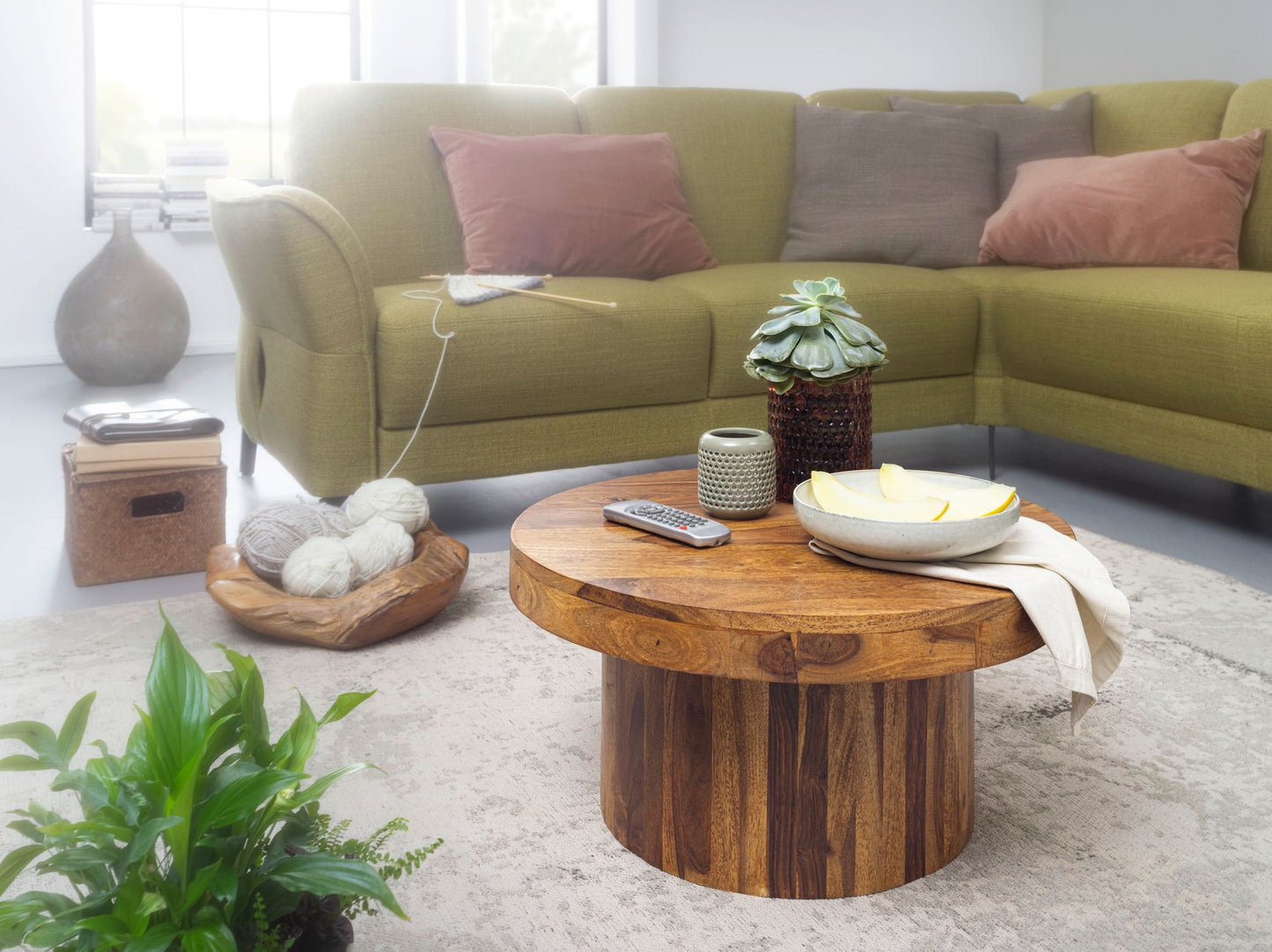 Couchtisch 60 mal 30 mal 60 cm Sheesham Massivholz Sofatisch Design Wohnzimmertisch Rund Stubentisch Kaffeetisch Braun Tisch Wohnzimmer