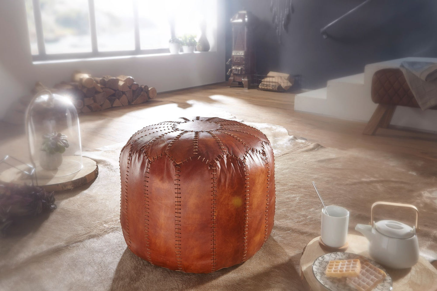 Sitzhocker Echtleder Braun 52 mal 40 mal 52 cm Ottomane Wohnzimmer Design Pouf Hocker Orientalisch Polsterhocker Orient Beinablage Sofa