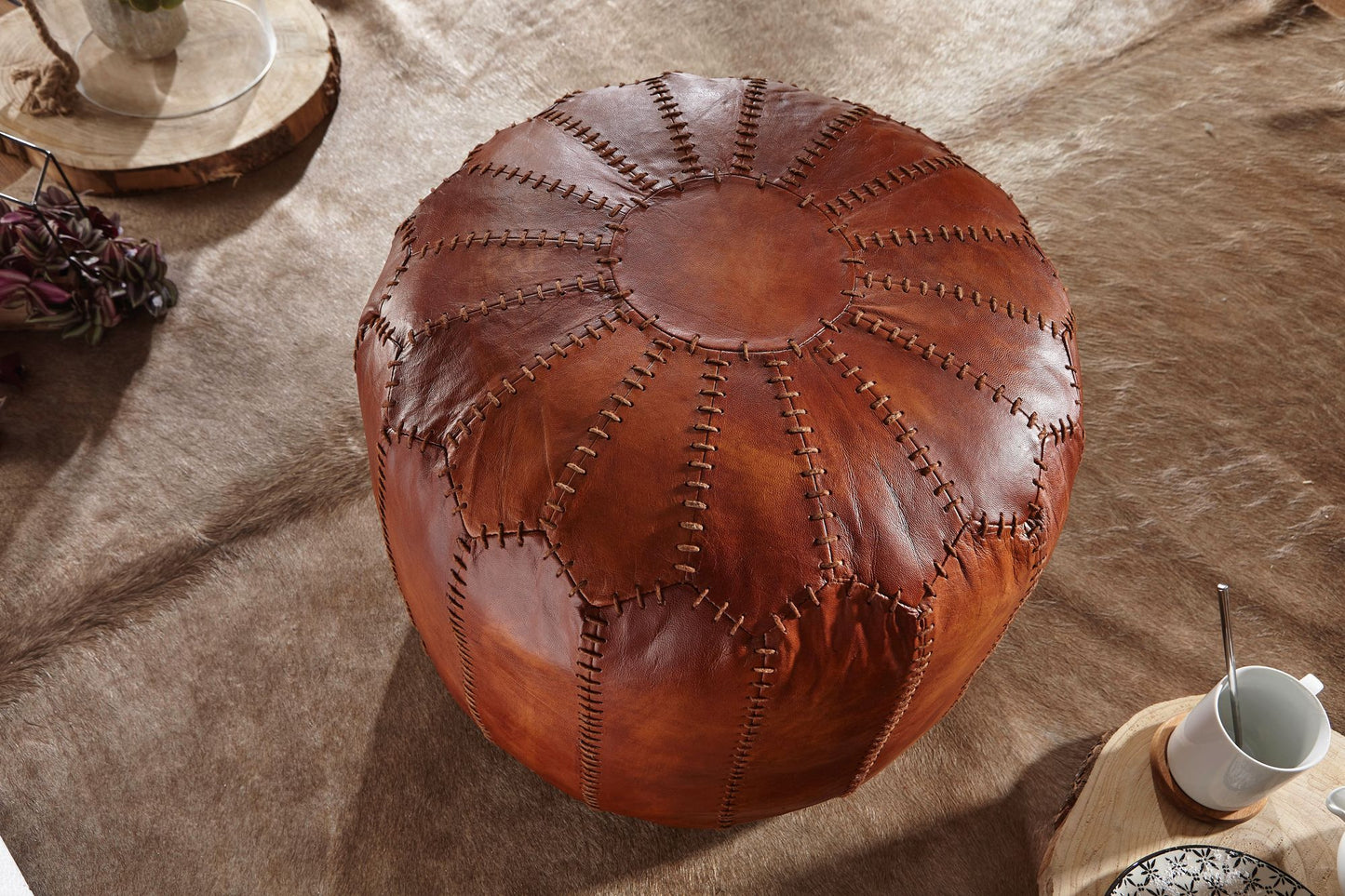 Sitzhocker Echtleder Braun 52 mal 40 mal 52 cm Ottomane Wohnzimmer Design Pouf Hocker Orientalisch Polsterhocker Orient Beinablage Sofa
