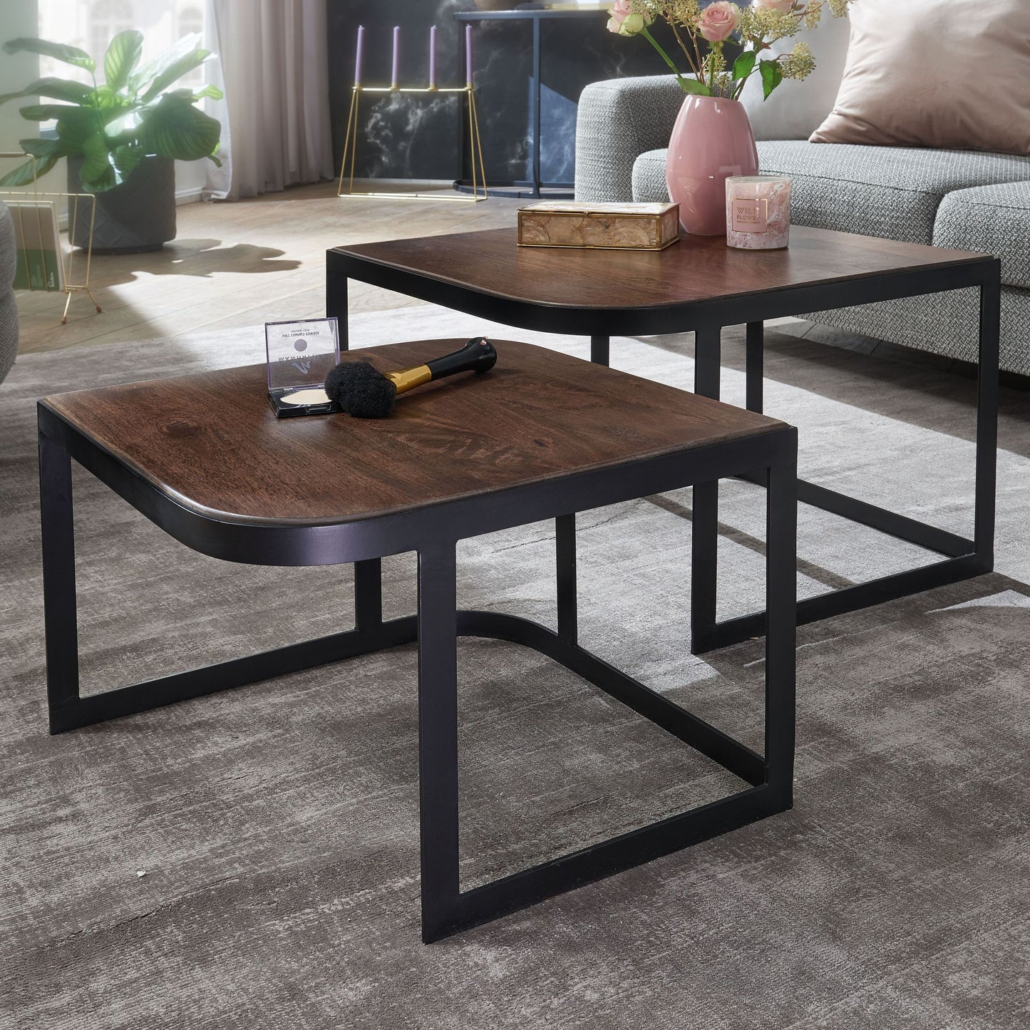 Couchtisch 2er Set Mango Massivholz Metall Wohnzimmertisch Dunkel Industrial Satztisch Beistelltisch Metallbeine Schwarz Tischset 2 teilig Satztisch Holz