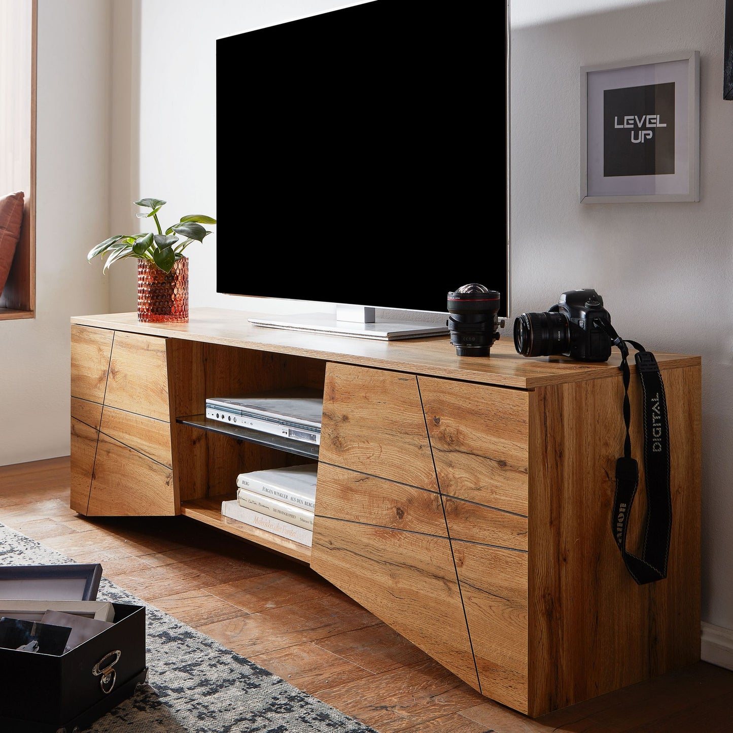 Lowboard Holz Eiche Dekor 160 mal 50 mal 40 cm TV Kommode mit zwei Tueren Design TV Schrank Hoch Fernsehtisch Fernsehschrank Modern Fernsehkommode Wohnzimmer