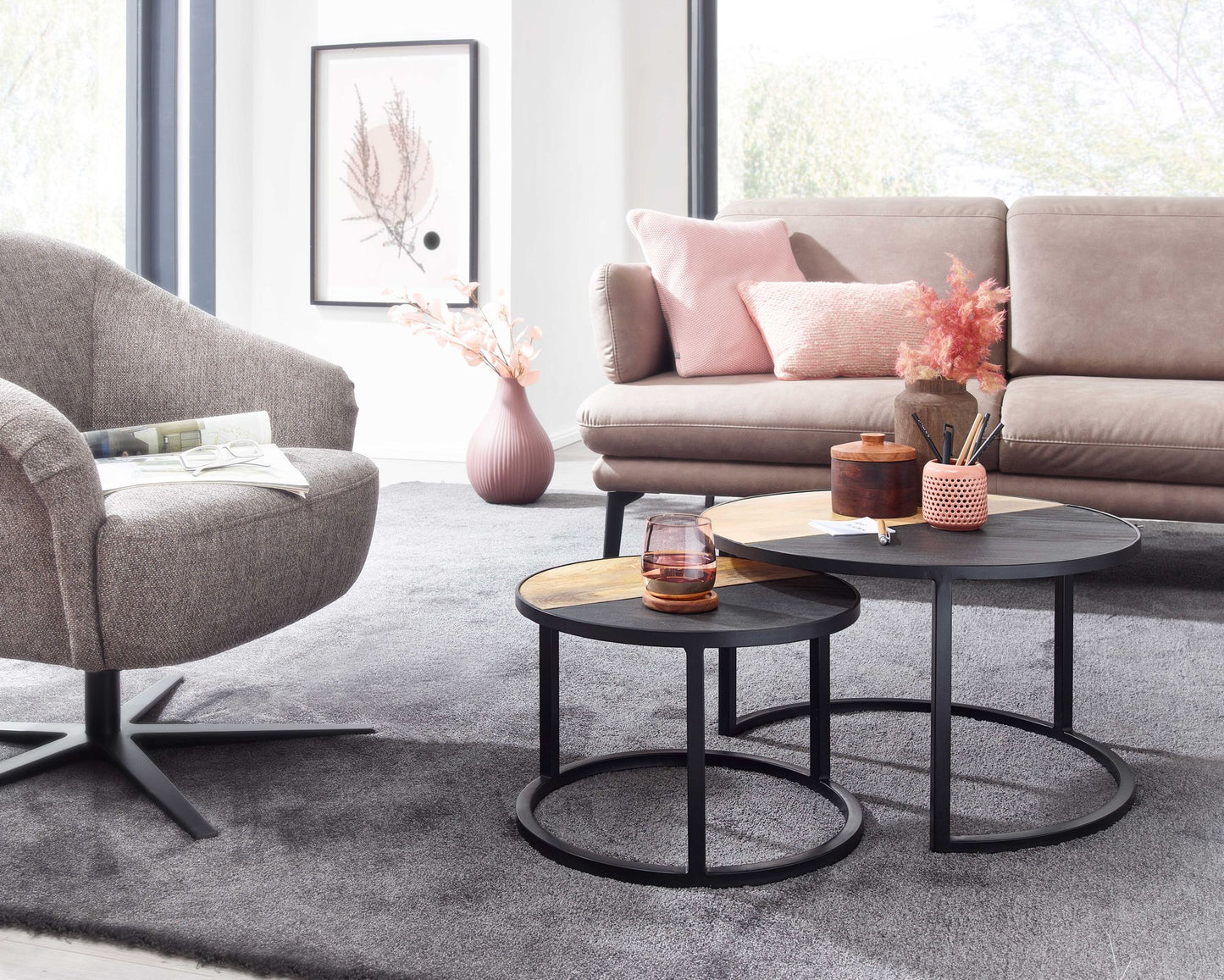 Couchtisch 2er Set Mango Massivholz Stein Optik Sofatisch Rund Modern Design Beistelltisch 2 teilig Runde Wohnzimmertische Holztisch Satztische Metall