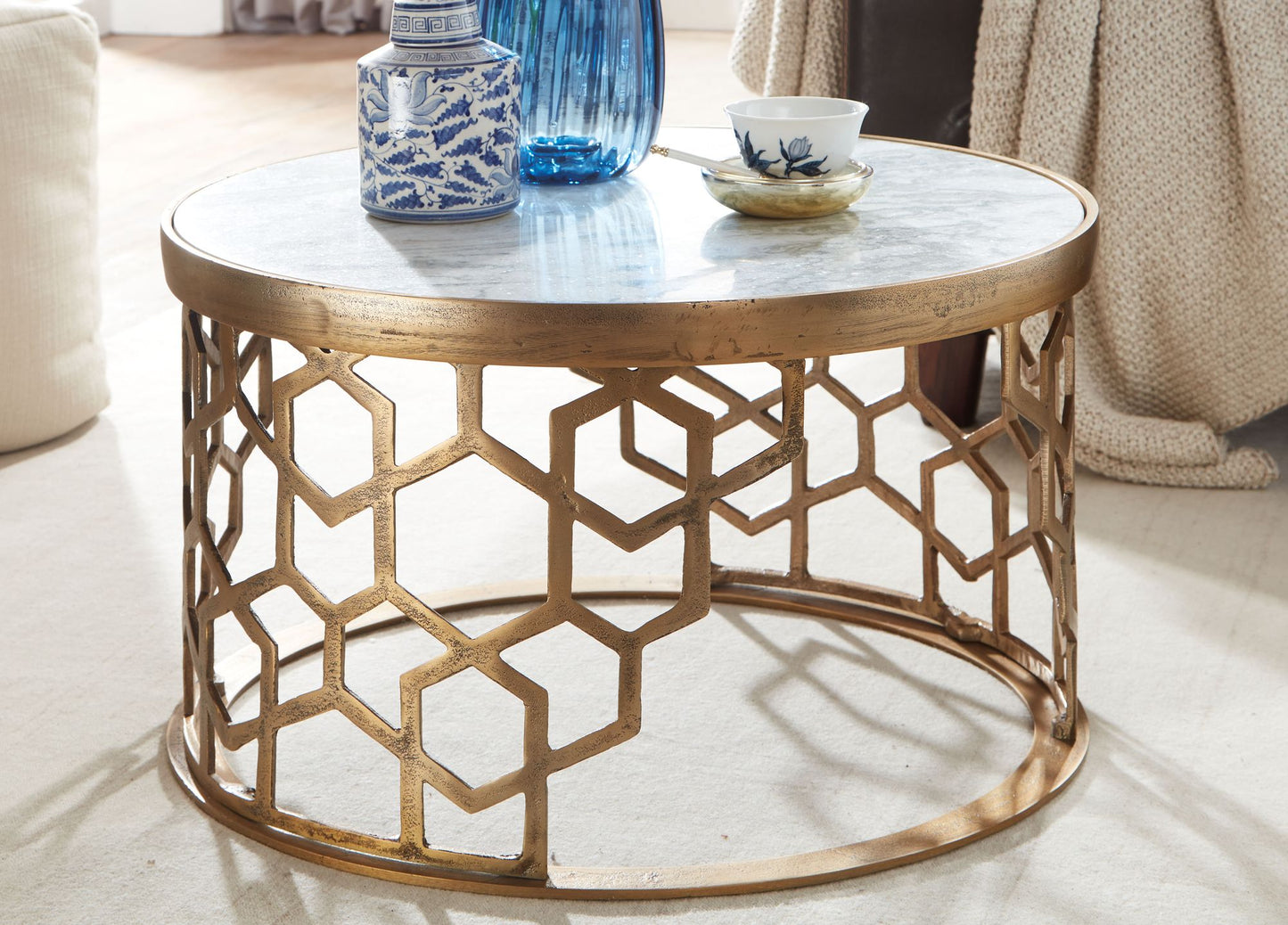 Couchtisch Echter Marmor Weiss 60 mal 60 mal 36 cm Sofatisch Metall Gold Design Wohnzimmertisch Rund Kleiner Kaffeetisch Modern Beistelltisch Anstelltisch Wohnzimmer