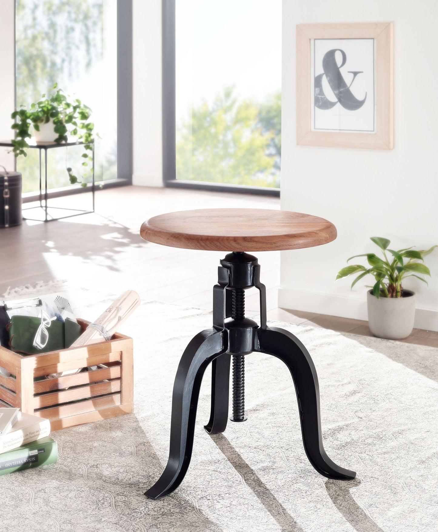 Drehhocker 39 mal 62 5 mal 39 cm Akazie Massivholz Metall Schwarz Drehbar Design Dekohocker Hoehenverstellbar Stehhocker Rund Industrie Kleiner Barhocker Metallhocker mit Holzplatte Modern