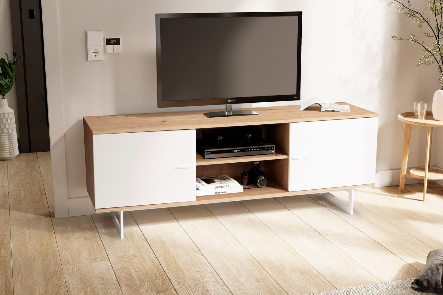 Lowboard Eiche Dekor Weiss 150 mal 55 mal 40 cm TV Kommode Modern Design TV Schrank Hoch Fernsehtisch Fernsehschrank mit zwei Tueren Fernsehkommode Wohnzimmer